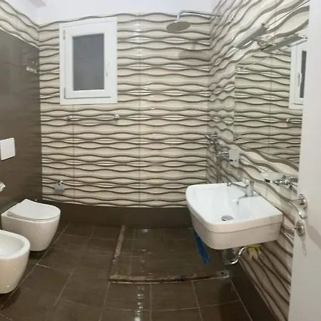Apartment I3n *