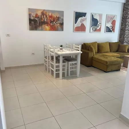 Apartment I3n *